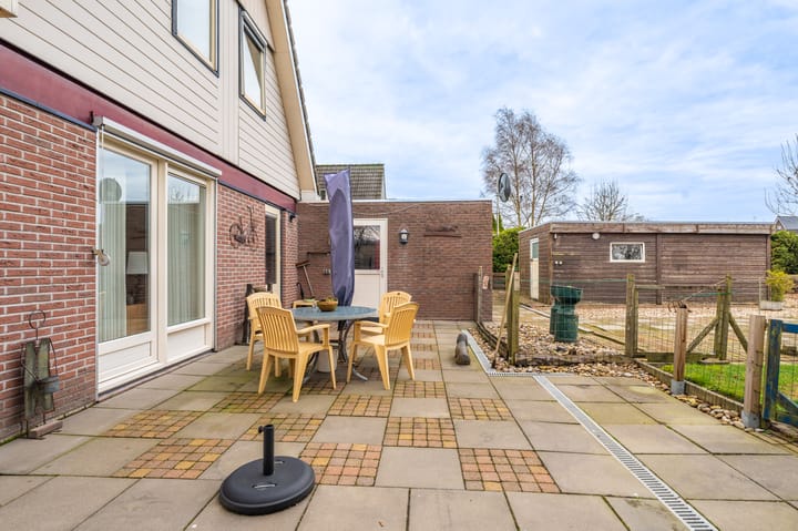 Foto 12 van Zuiderstraat 12