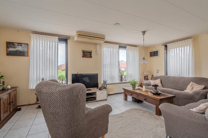 Foto 26 van Zuiderstraat 12