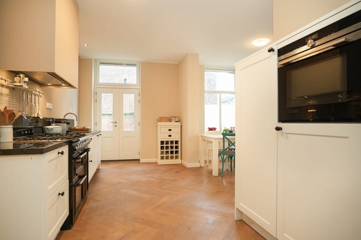 Photo 14 of Kerkstraat 34