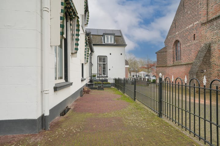 Photo 42 of Kerkstraat 34
