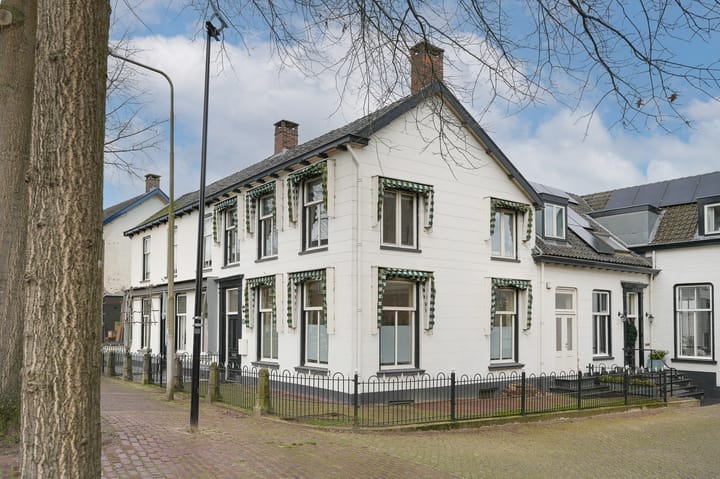 Photo 46 of Kerkstraat 34