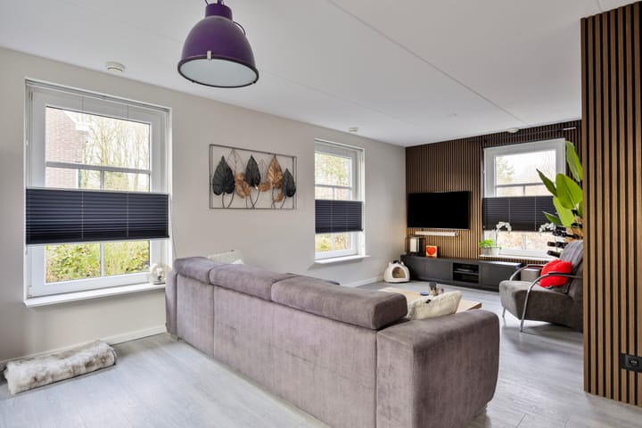 Foto 4 van Koningsmantel 9