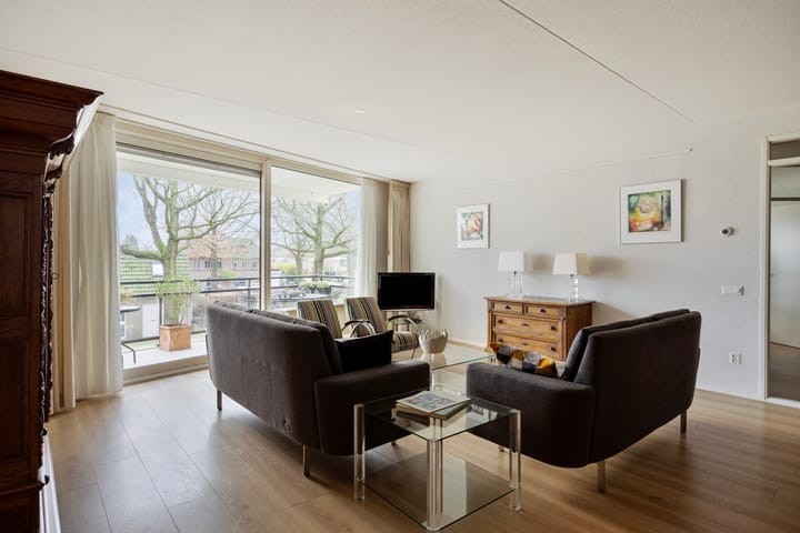 Foto 9 van Bernhardlaan 65