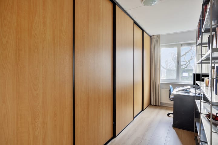 Foto 24 van Bernhardlaan 65