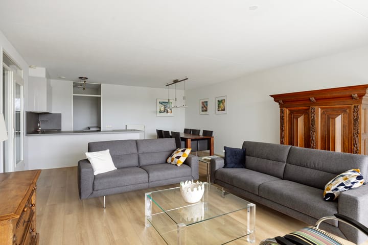 Foto 11 van Bernhardlaan 65