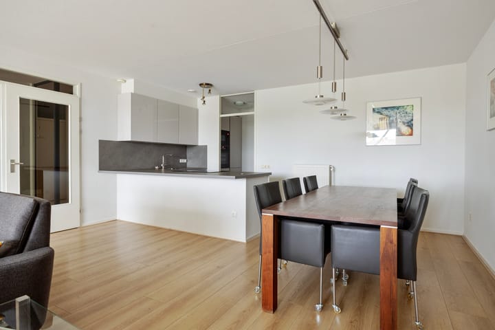 Foto 13 van Bernhardlaan 65