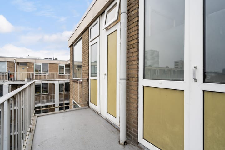 Photo 10 of Van Eysingalaan 386