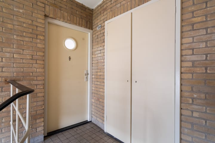 Photo 24 of Van Eysingalaan 386