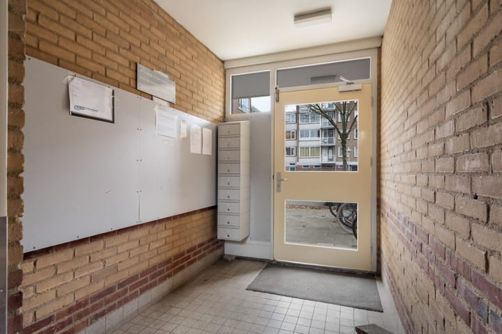 Photo 25 of Van Eysingalaan 386