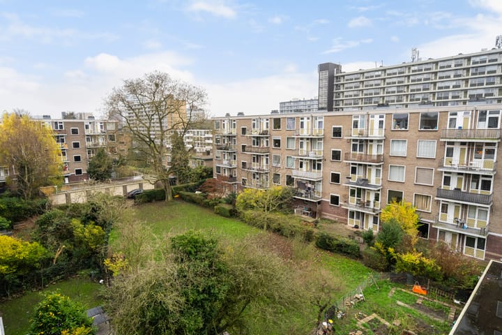 Photo 11 of Van Eysingalaan 386