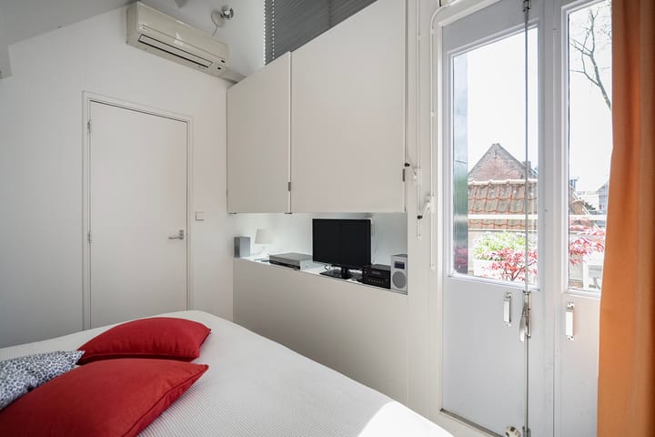 Photo 20 of Posthoornsbredehoek 12