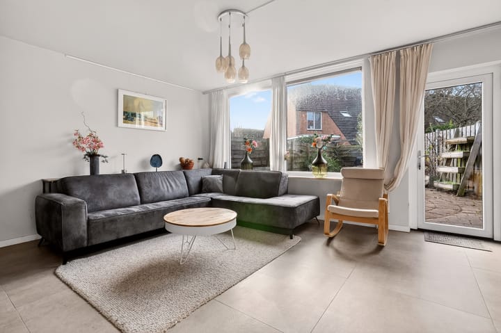 Photo 15 of Staatsmanlaan 17