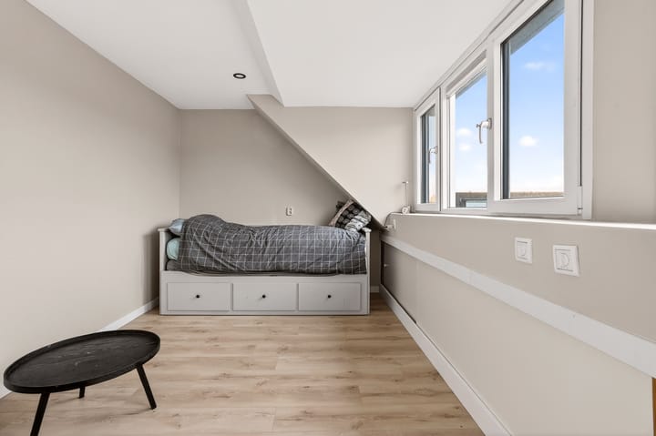 Photo 19 of Staatsmanlaan 17