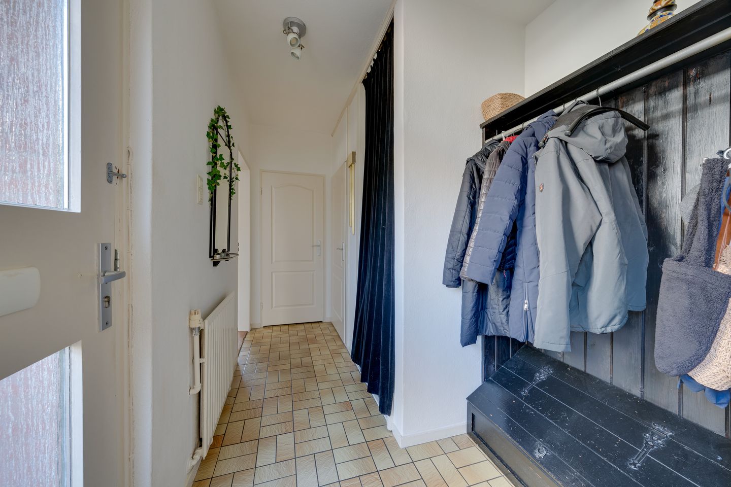 Photo 10 of Hendric Dirckszstraat 5