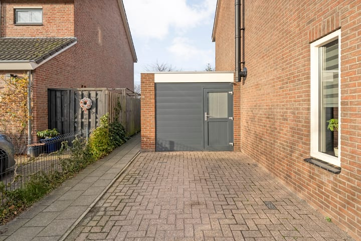 Foto 3 van Carry van Bruggenstraat 39