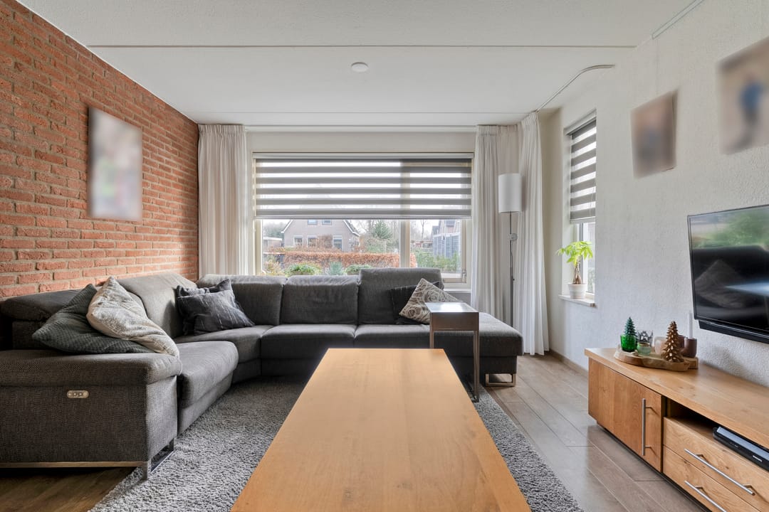 Photo 8 of Carry van Bruggenstraat 39