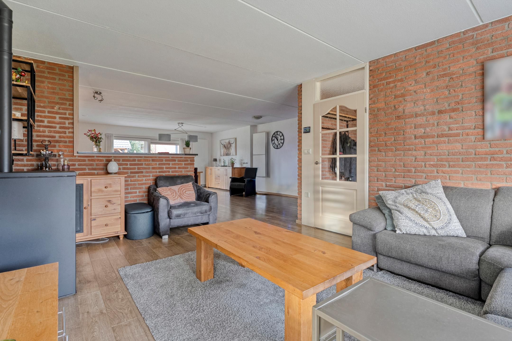 Photo 9 of Carry van Bruggenstraat 39