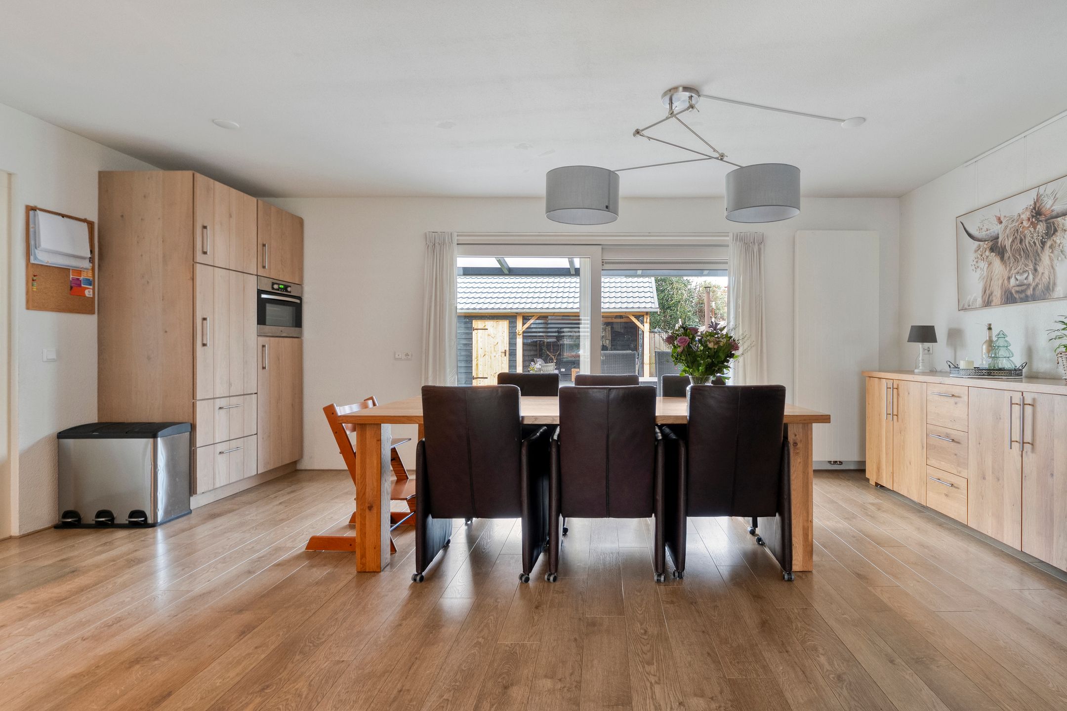 Photo 12 of Carry van Bruggenstraat 39