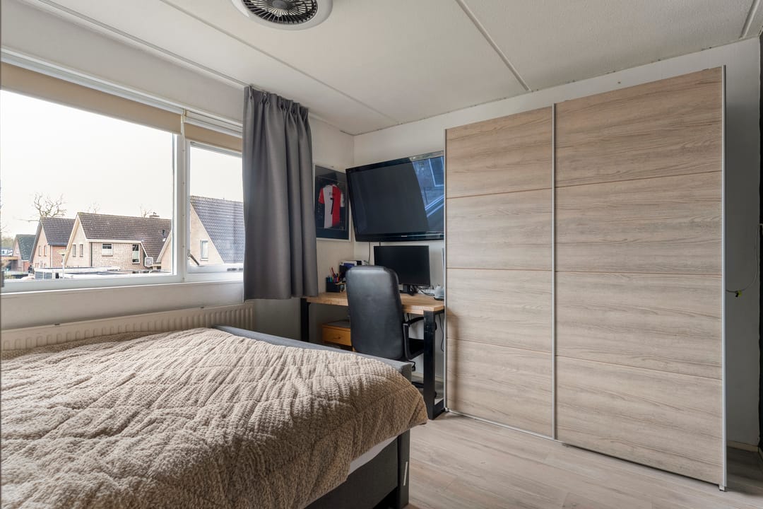 Photo 22 of Carry van Bruggenstraat 39