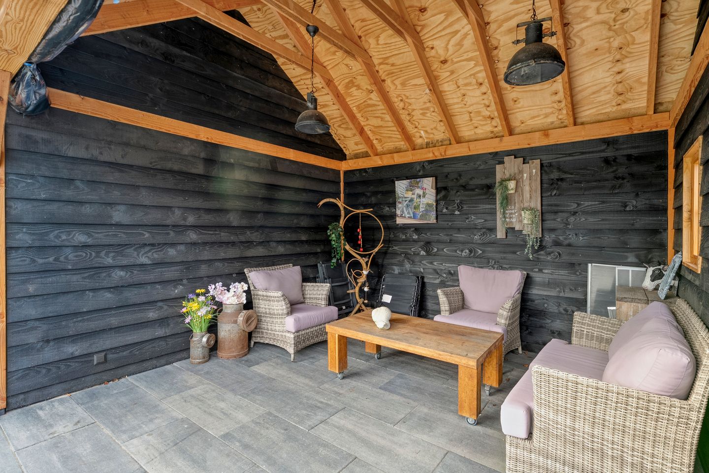 Photo 34 of Carry van Bruggenstraat 39