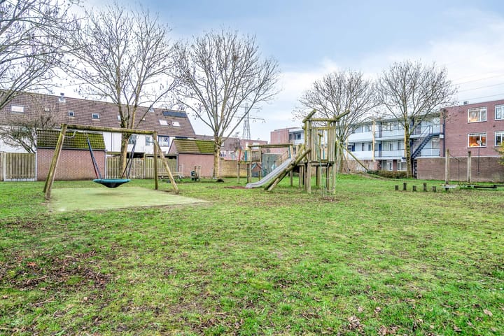 Photo 28 of Distelvink 33