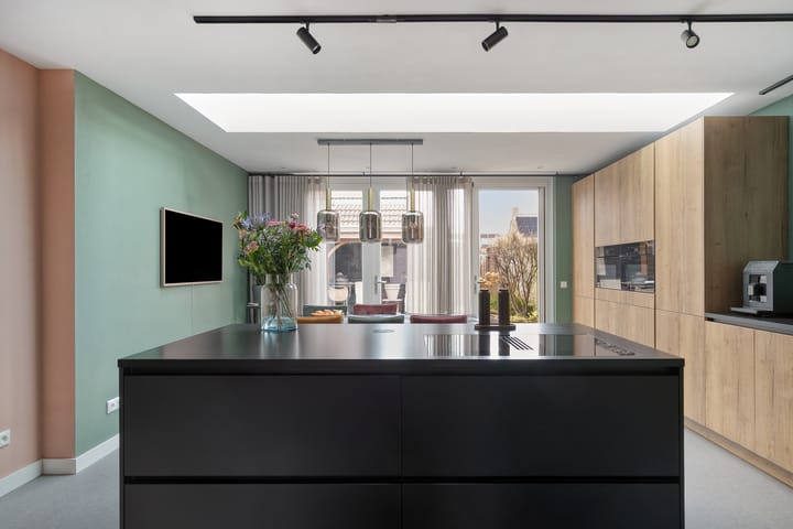 Photo 10 of Distelvink 33