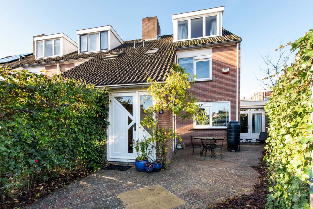 Photo 1 of Witte de Withlaan 21