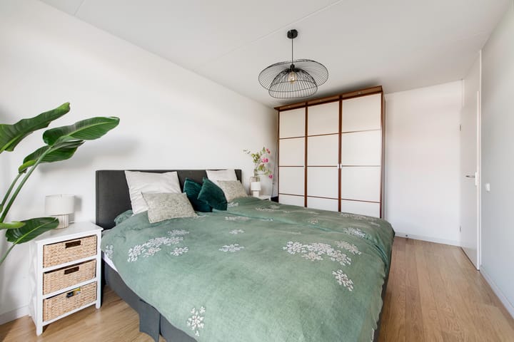 Photo 19 of Witte de Withlaan 21