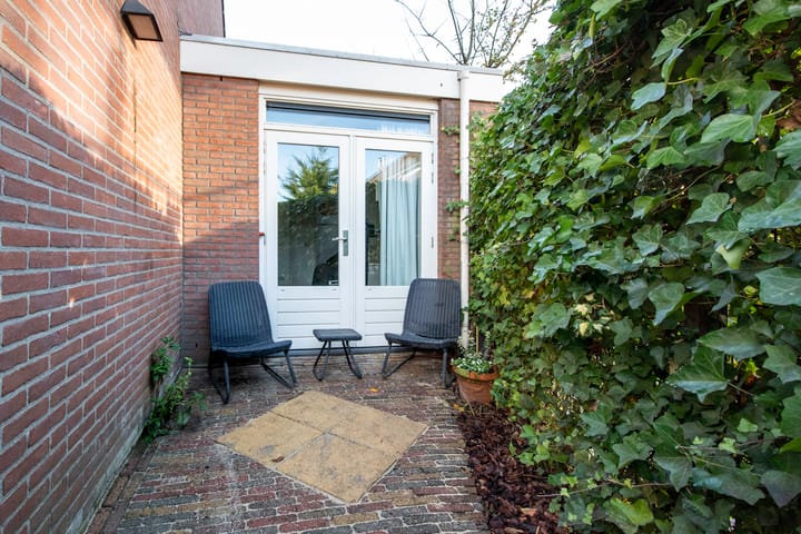 Photo 28 of Witte de Withlaan 21