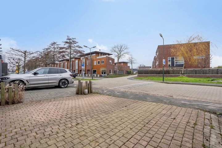 Foto 9 van Serenade 3