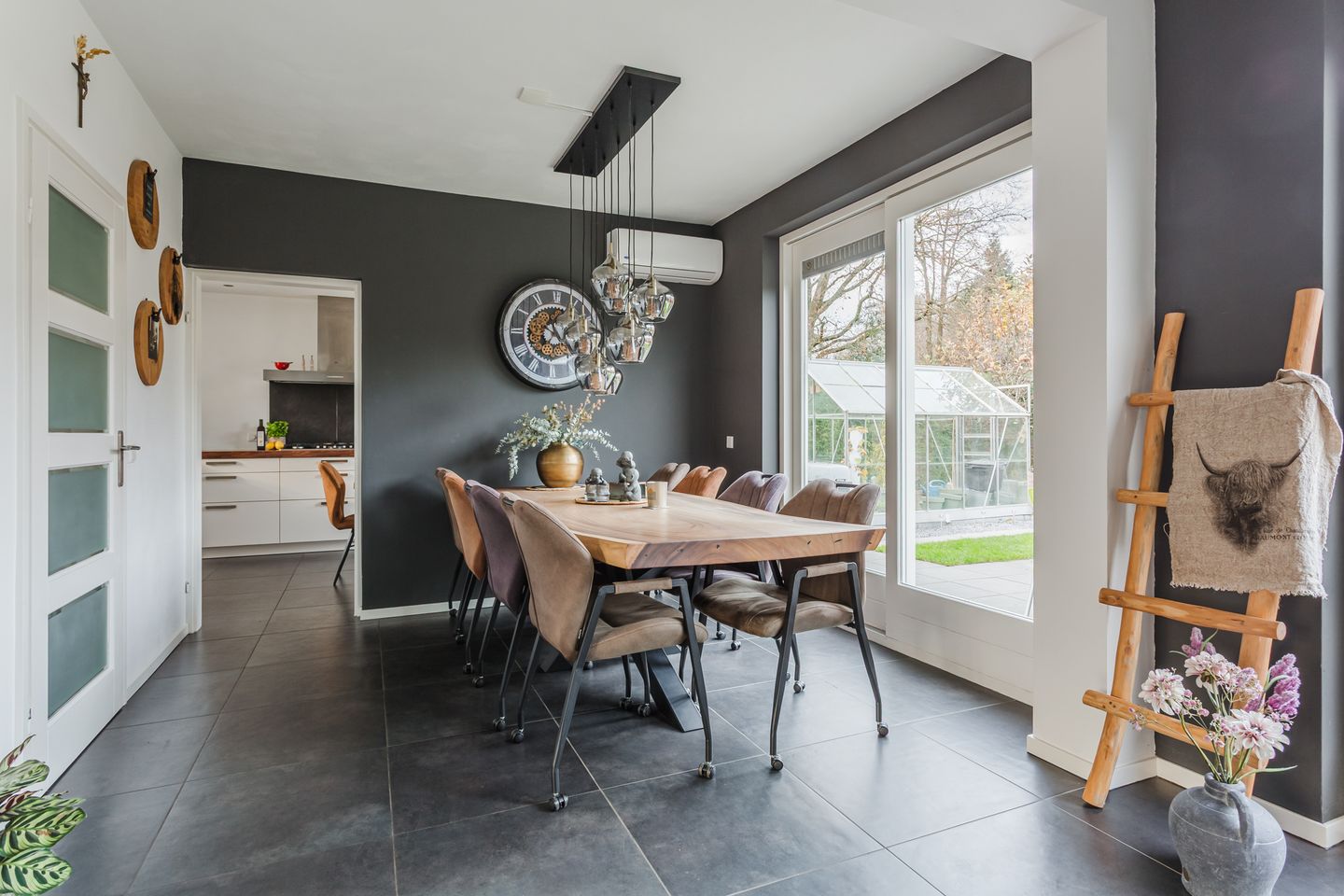 Foto 10 van Cygnus 1