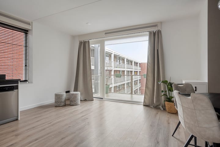 Foto 7 van Wandelweg 58-R