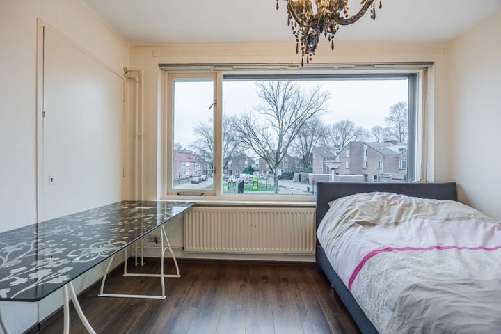 Photo 23 of Jan Evertsenstraat 41