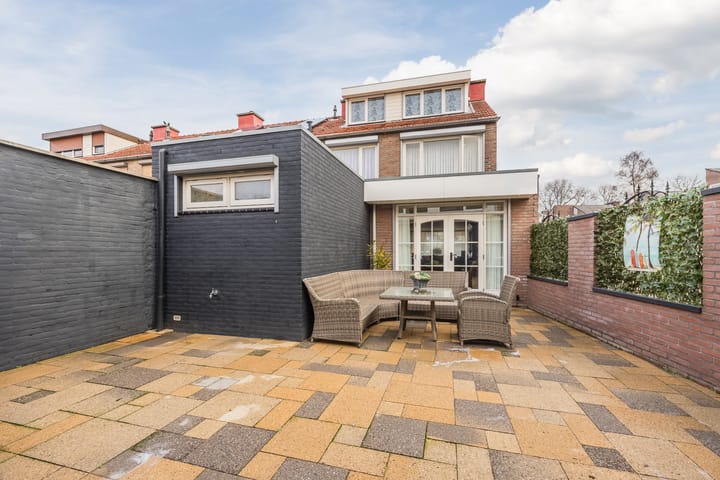 Photo 32 of Jan Evertsenstraat 41