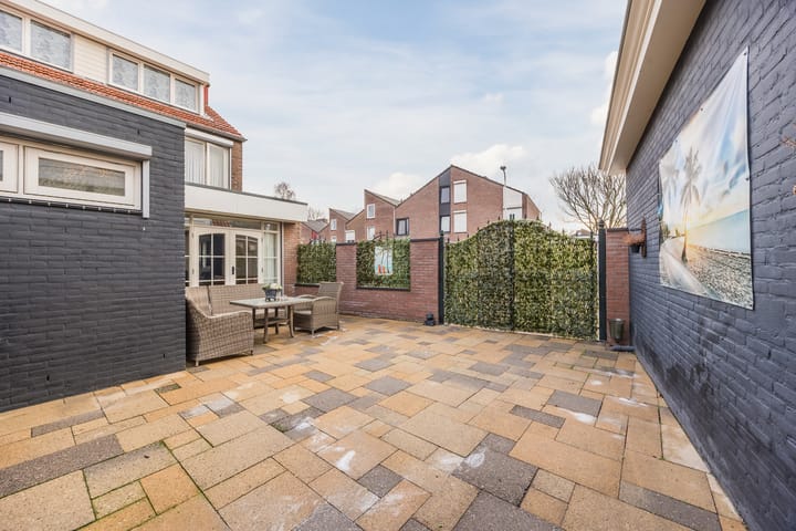 Photo 33 of Jan Evertsenstraat 41