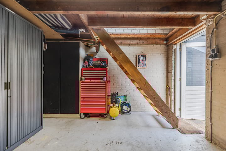 Photo 36 of Jan Evertsenstraat 41