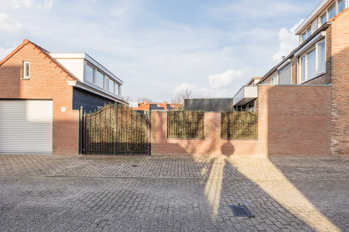 Photo 38 of Jan Evertsenstraat 41