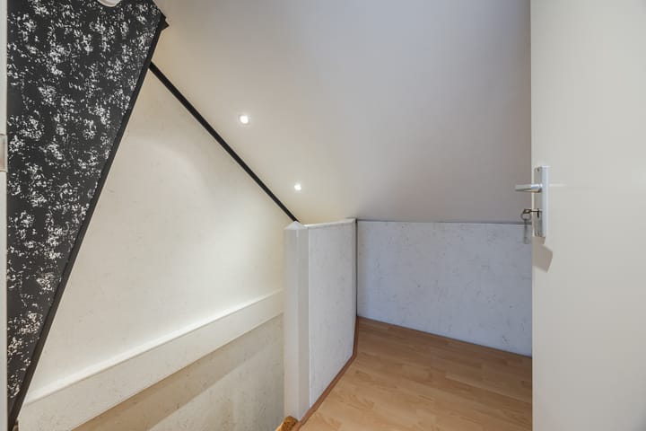 Photo 30 of Jan Evertsenstraat 41