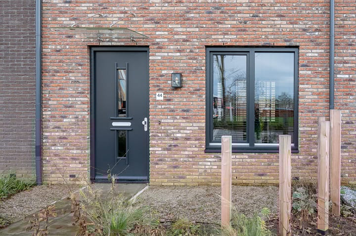 Photo 8 of Maria Montessoristraat 44