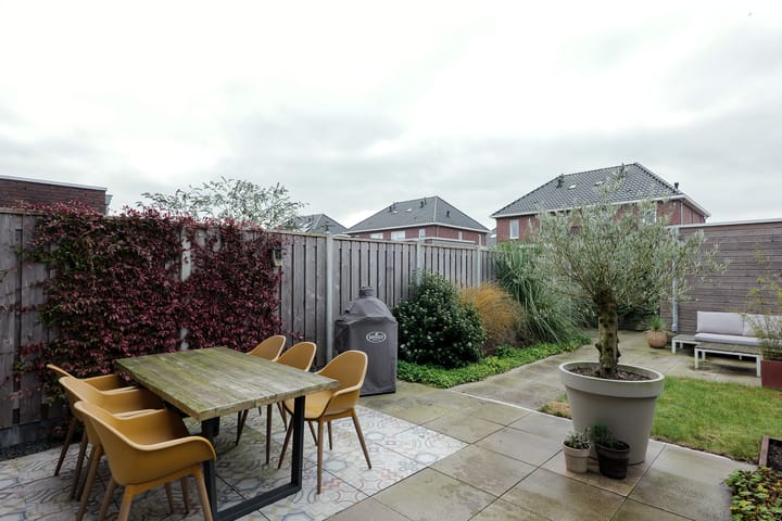 Foto 30 van Walstro 38