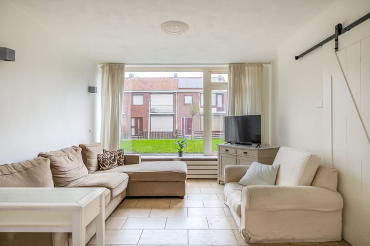 Photo 12 of van Alkemadelaan 53