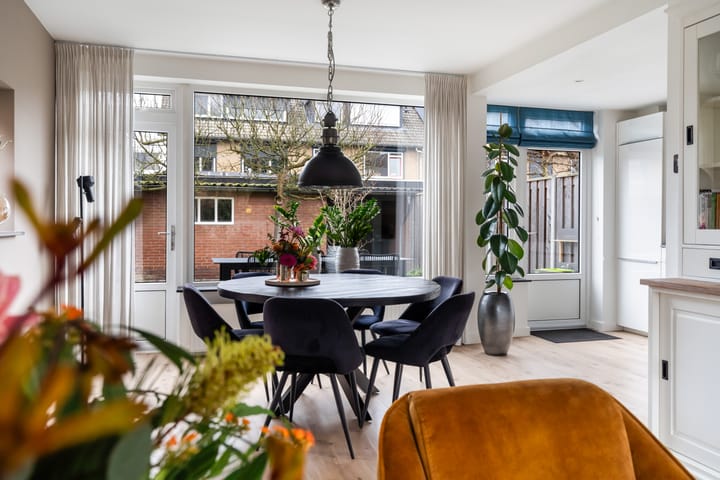 Foto 10 van Smutslaan 28