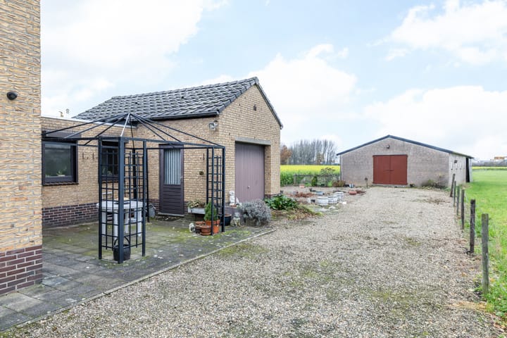 Photo 15 of Baakhoverweg 4