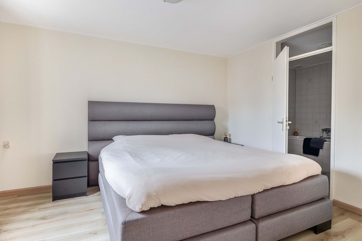 Photo 4 of Hulsbos 1