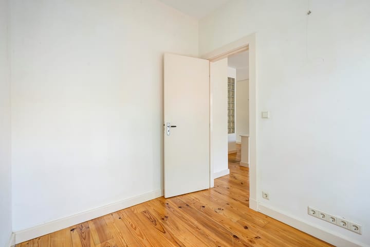 Photo 31 of Stuyvesantstraat 335