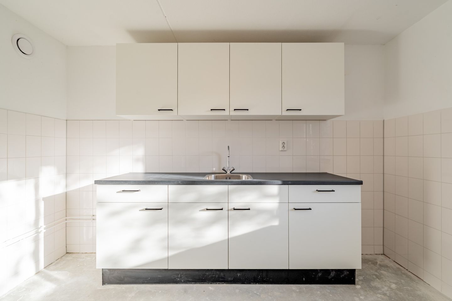 Photo 14 of Houtrijkstraat 154