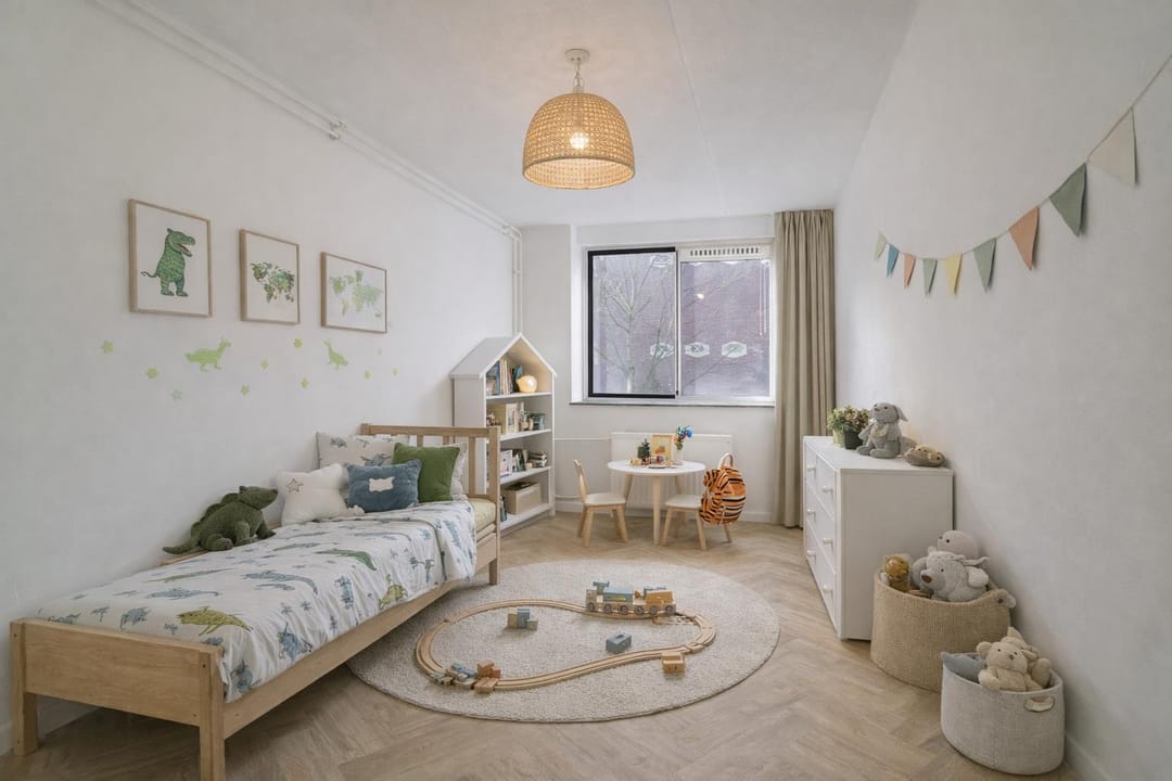 Photo 16 of Houtrijkstraat 154