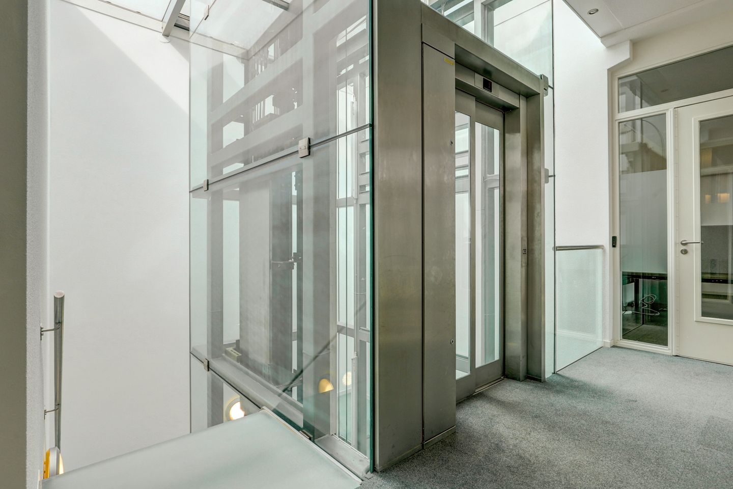 Bekijk foto 5 van New Yorkstraat 10