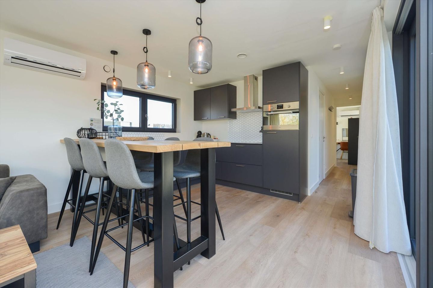 Foto 5 van Geertruidaweg 3-8