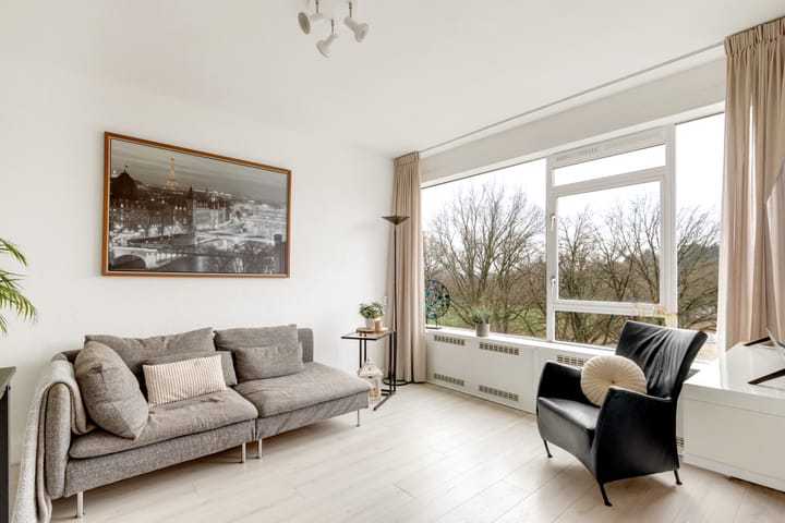 Photo 2 of Lambert Heijnricsstraat 16-D